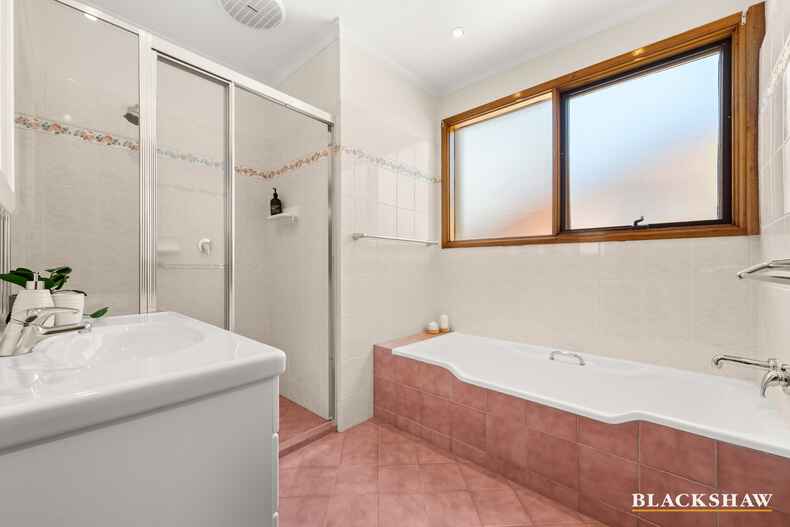 16 Rafferty Street Chapman 16 Rafferty Street Chapman