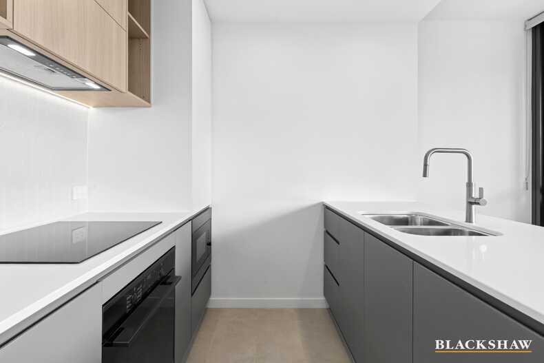 508/15 Wilbow Street Phillip