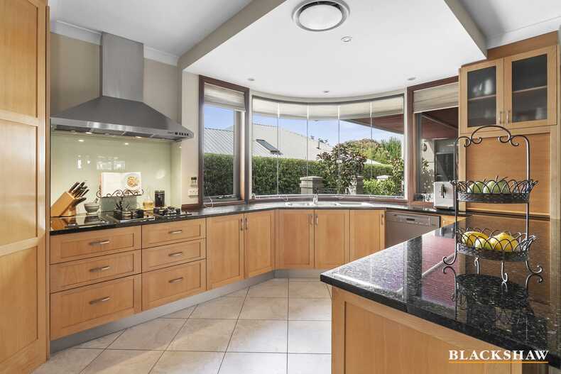 3 Deane Street Yarralumla