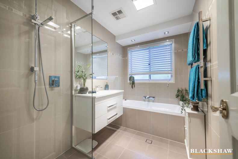 1 Dooland Court Nicholls 1 Dooland Court Nicholls