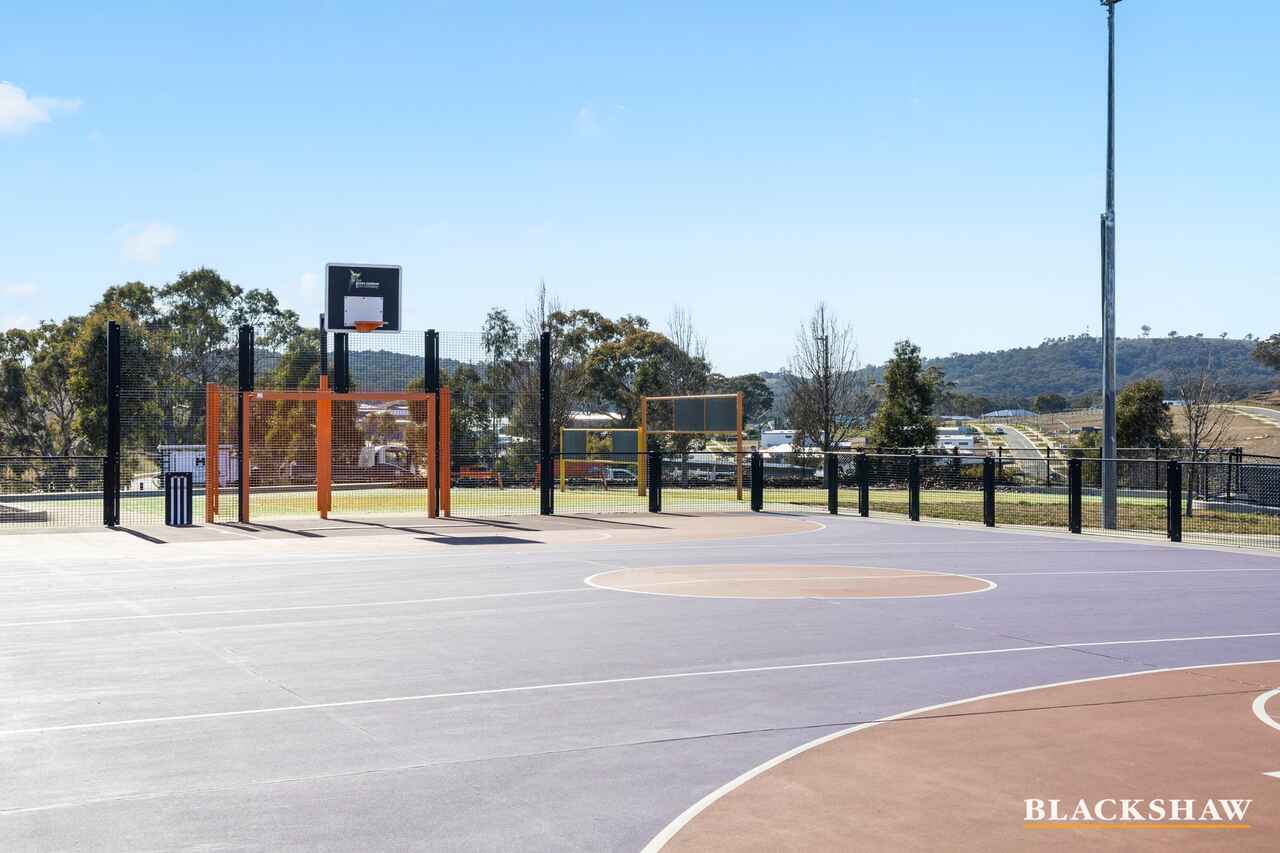 12 Shearston Street Moncrieff