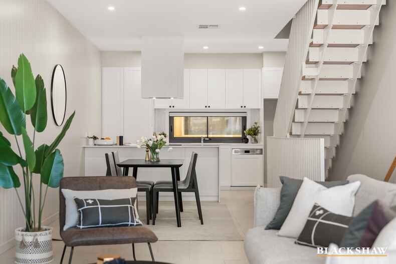 9/10 Parbery Street Kingston 9/10 Parbery Street Kingston