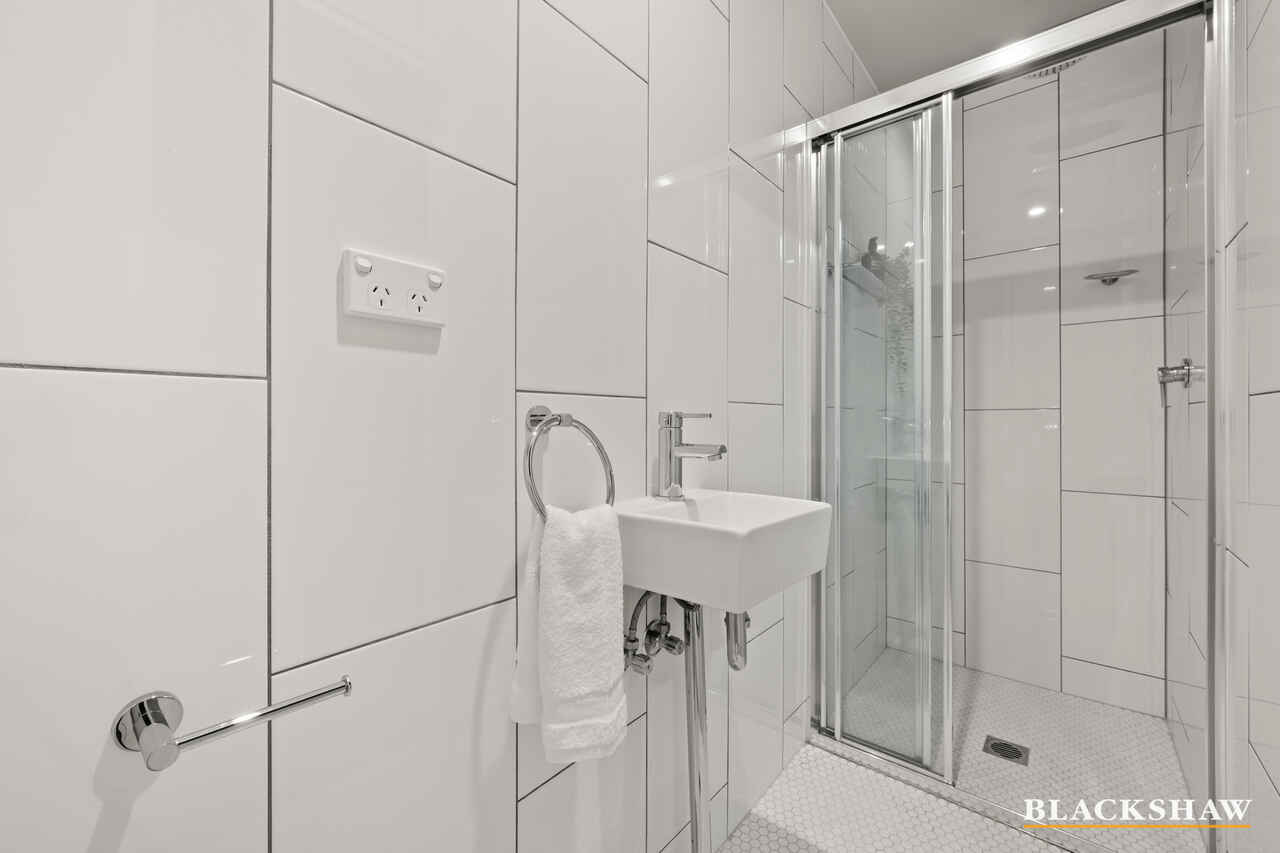 9/10 Parbery Street Kingston
