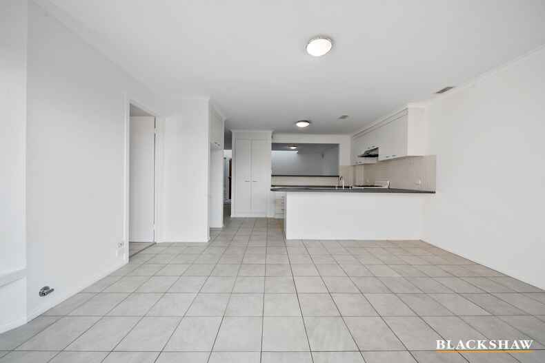 4/122-124 Tharwa Road Queanbeyan