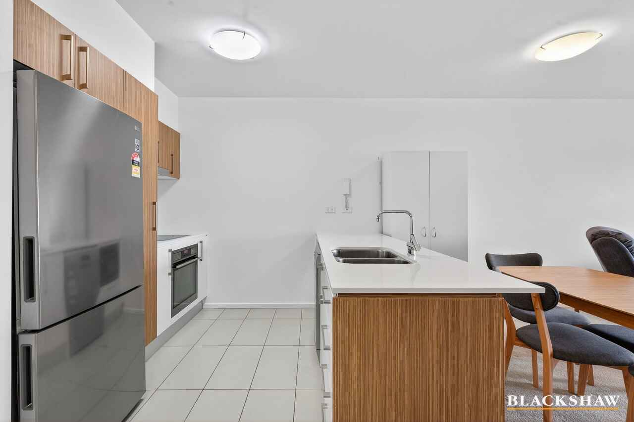 5/40 Philip Hodgins Street Wright