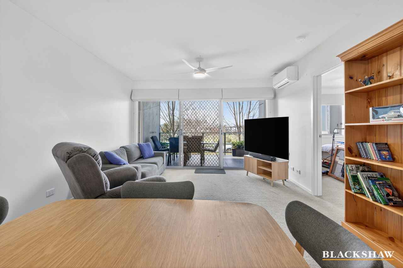 5/40 Philip Hodgins Street Wright