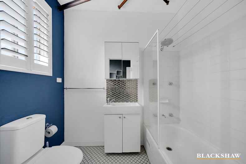 16/74-80 Collett Street Queanbeyan