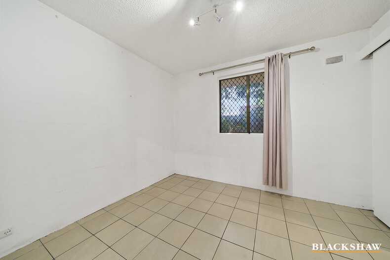 4/10 Waniassa Street Queanbeyan