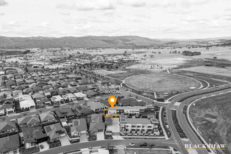 8/2 Mary Street Googong