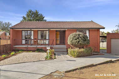 6 Caddy Place Florey