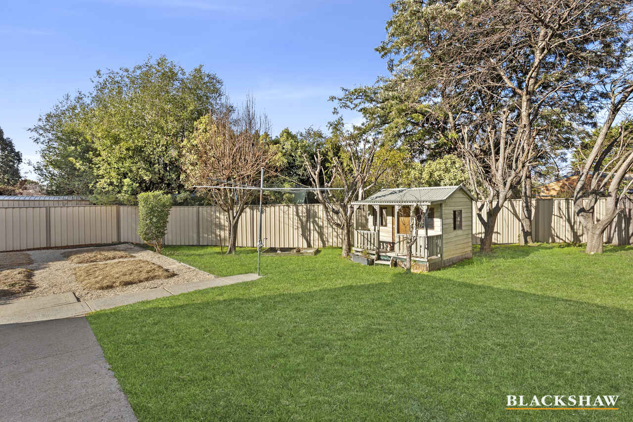 6 Caddy Place Florey