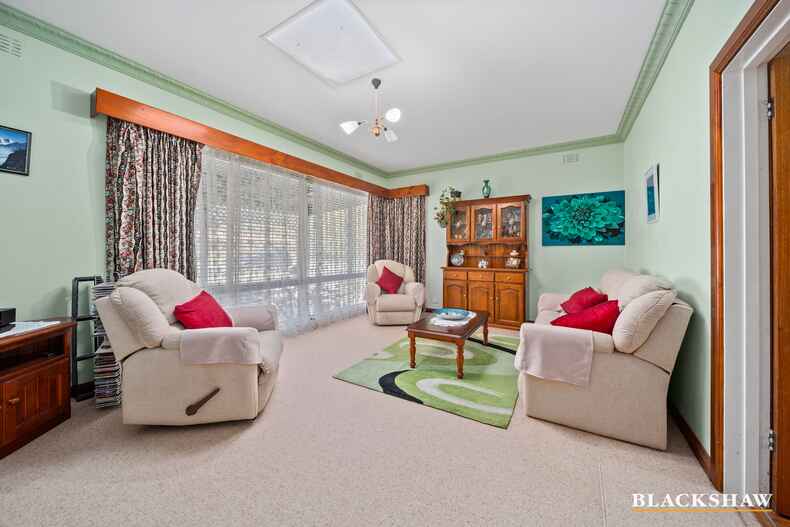 12 Yarrow Street Queanbeyan East 12 Yarrow Street Queanbeyan East