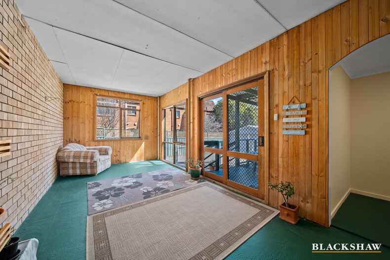 12 Yarrow Street Queanbeyan East 12 Yarrow Street Queanbeyan East