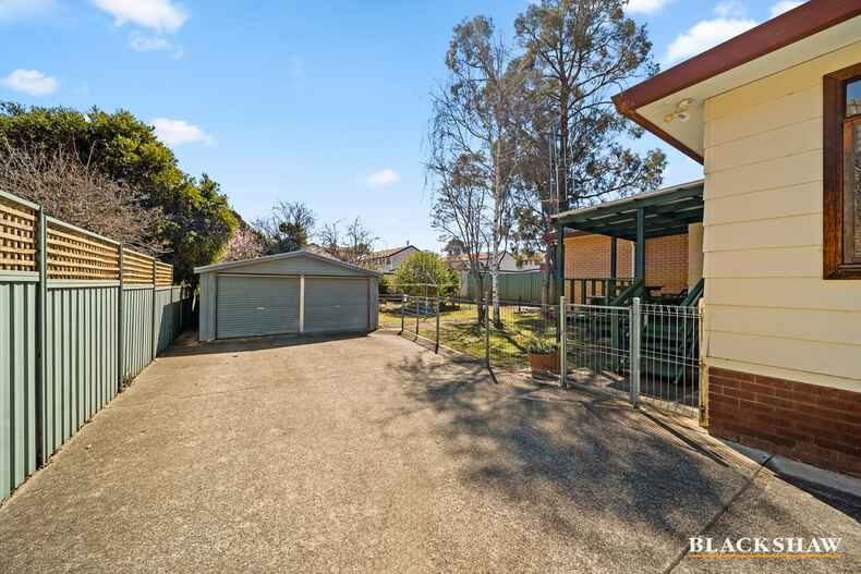 12 Yarrow Street Queanbeyan East 12 Yarrow Street Queanbeyan East