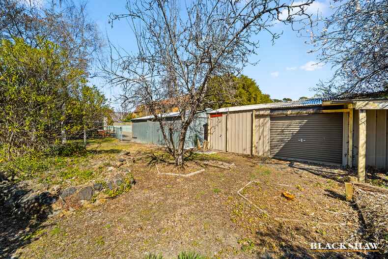12 Yarrow Street Queanbeyan East 12 Yarrow Street Queanbeyan East