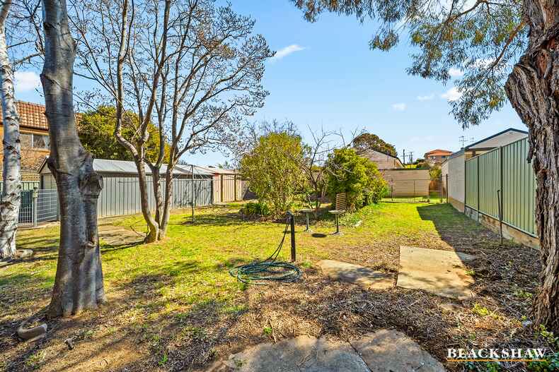 12 Yarrow Street Queanbeyan East 12 Yarrow Street Queanbeyan East
