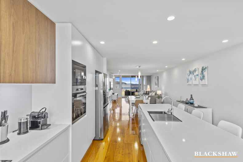 7/13a Orient Street Batemans Bay