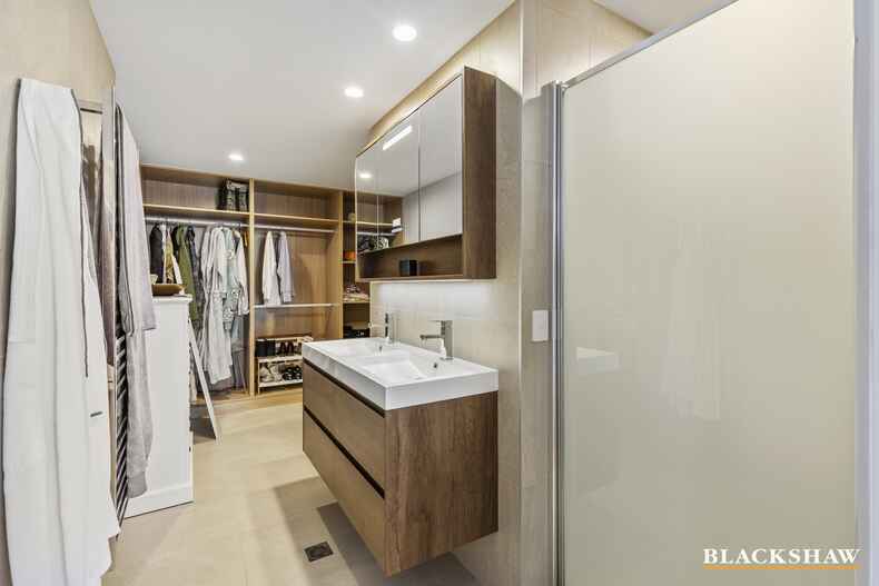 7/13a Orient Street Batemans Bay