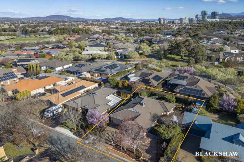 13 McHenry Street Amaroo