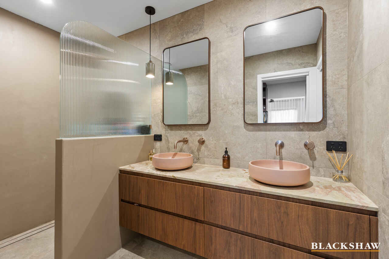 4 Quambi Drive Rosedale