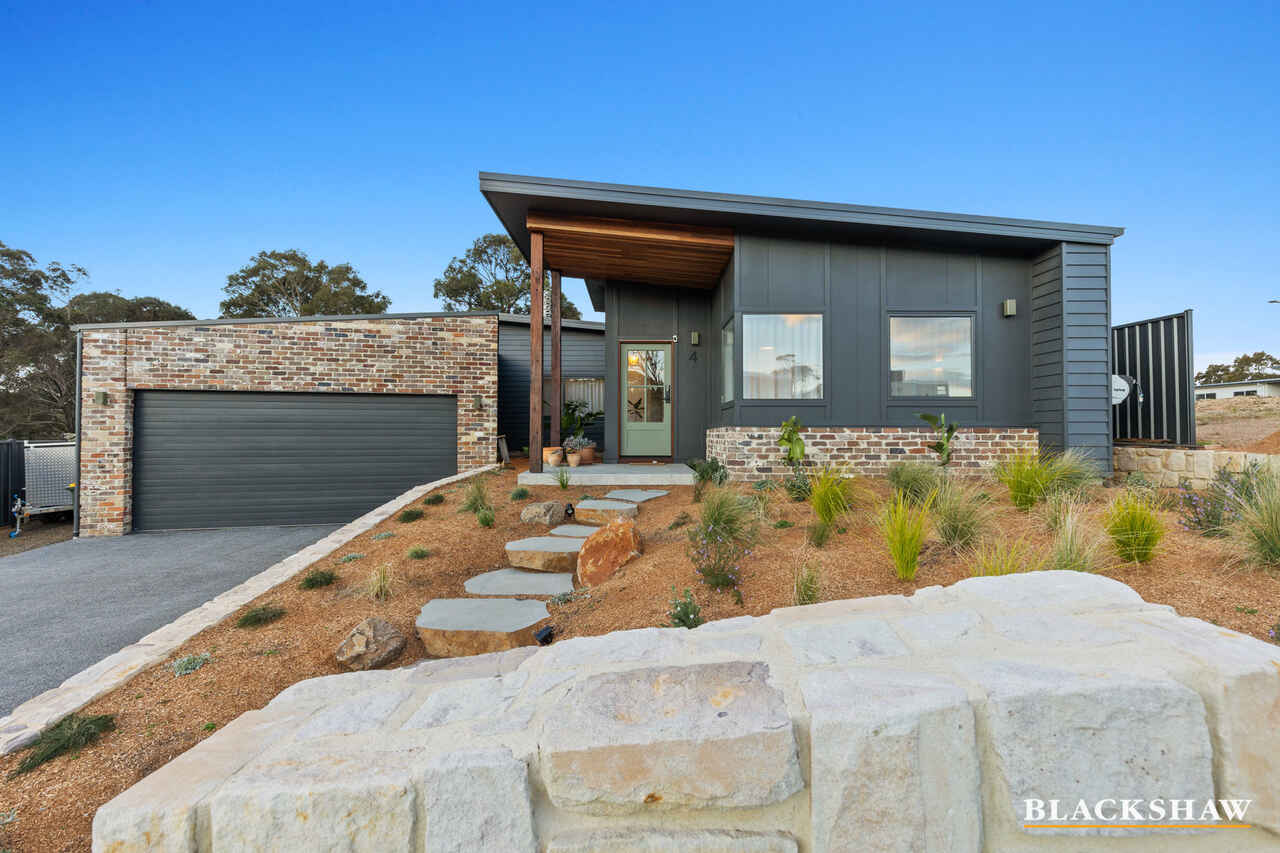 4 Quambi Drive Rosedale