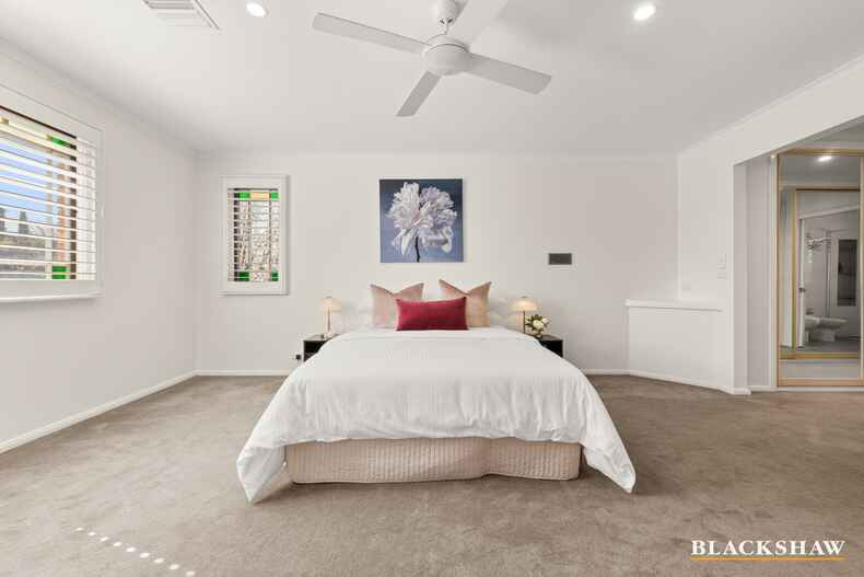 20 Numeralla Street O'Malley 20 Numeralla Street O'Malley