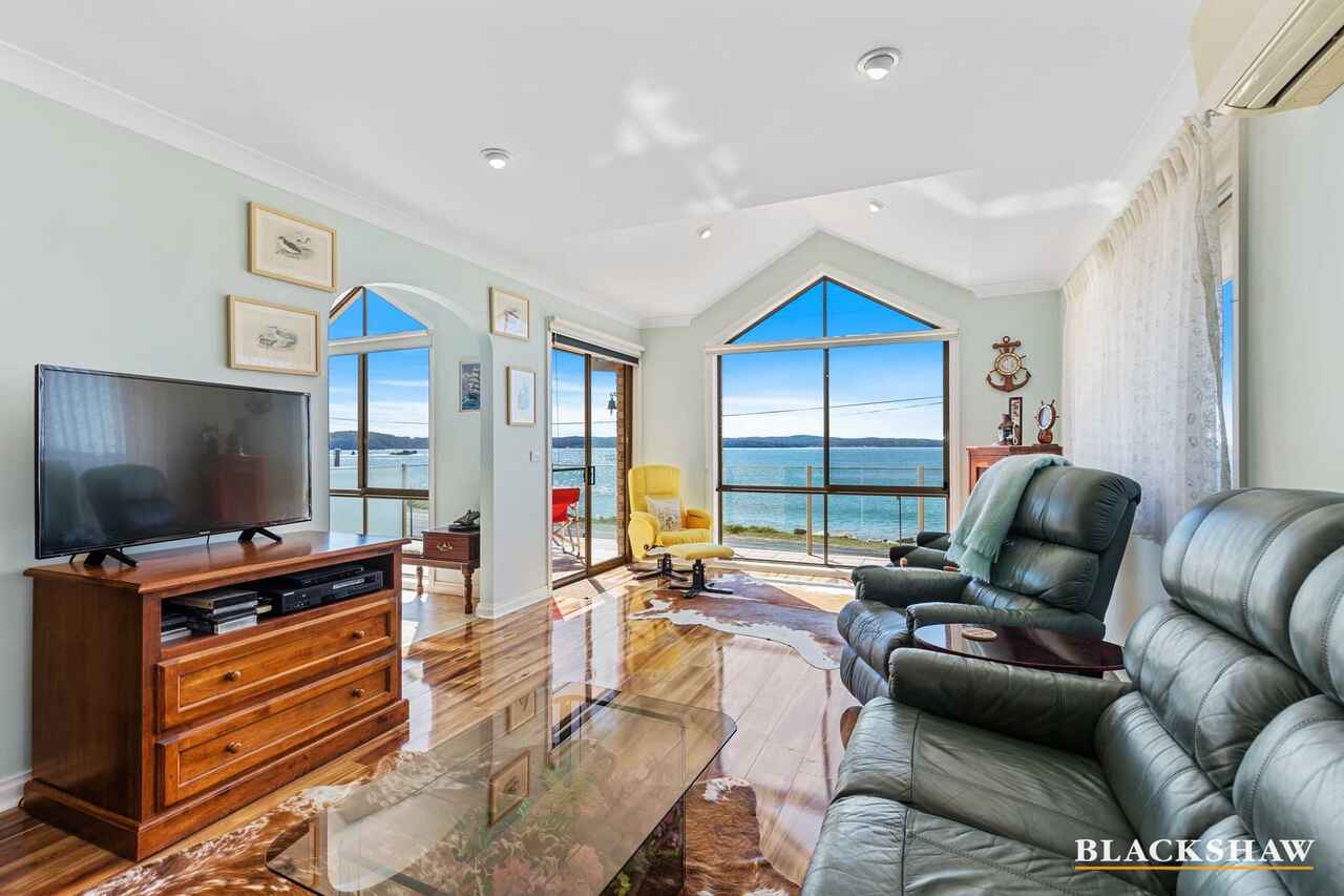 2/374 Beach Road Batehaven
