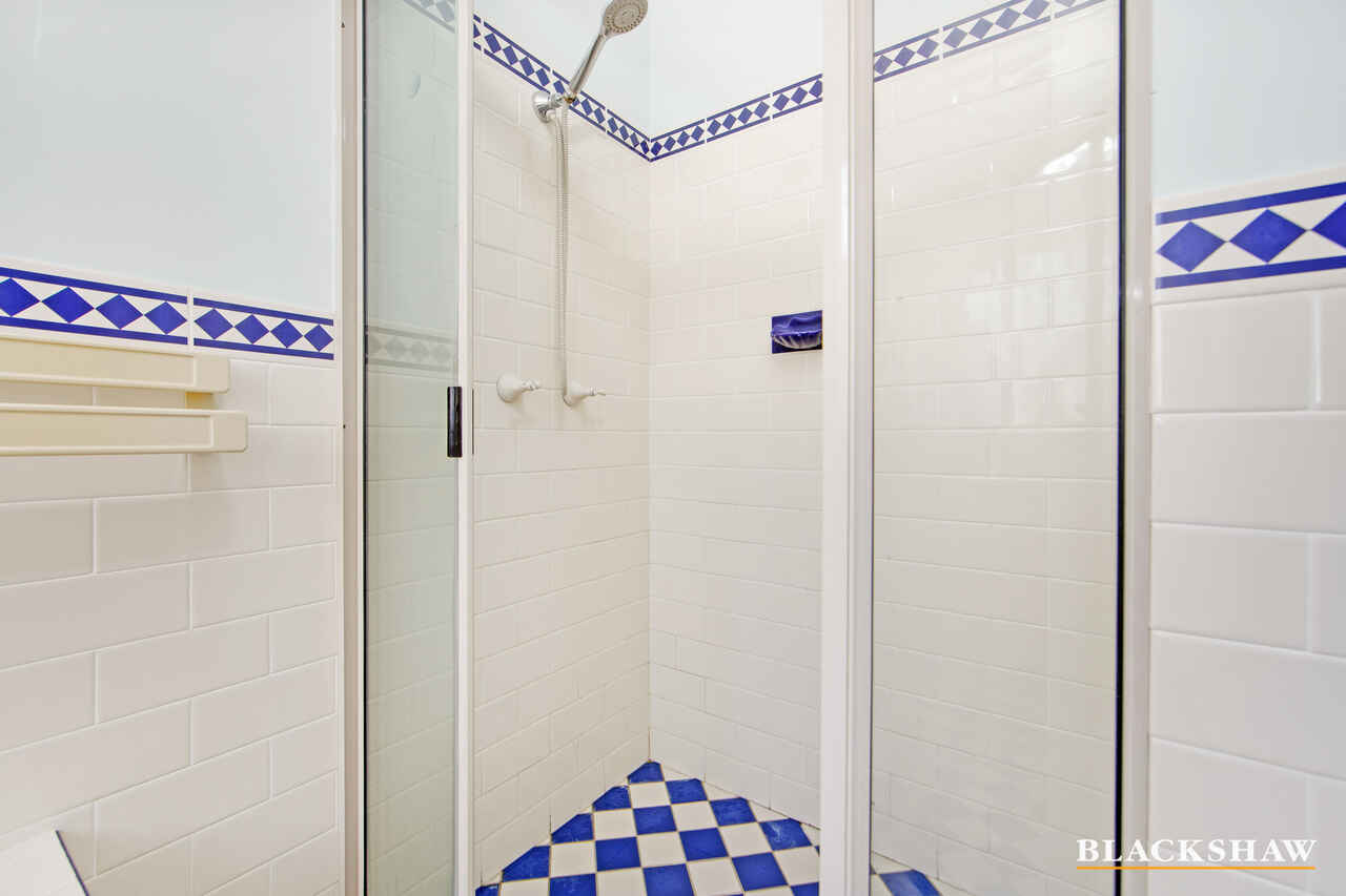 2/374 Beach Road Batehaven