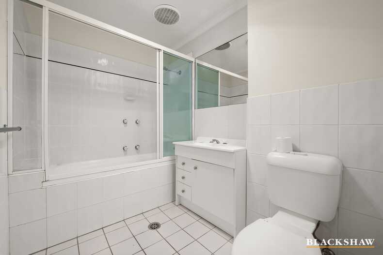 15/40 Leahy Close Narrabundah 15/40 Leahy Close Narrabundah