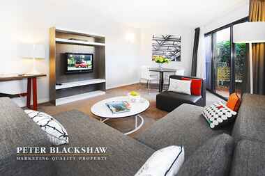 131/8 Jardine Kingston