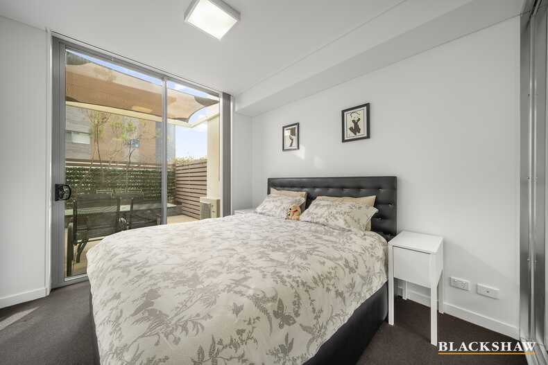 145/116 Easty Street Phillip