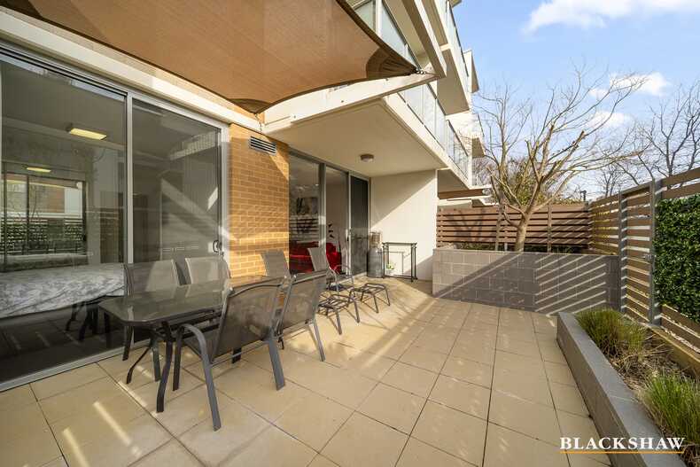 145/116 Easty Street Phillip