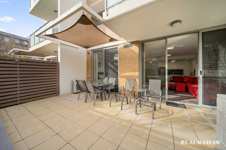 145/116 Easty Street Phillip