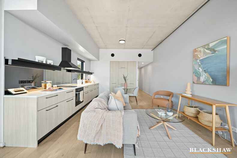 100/45 Eastlake Parade Kingston