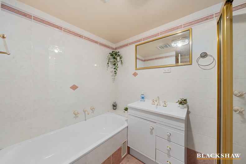 102/13-15 Sturt Avenue Griffith