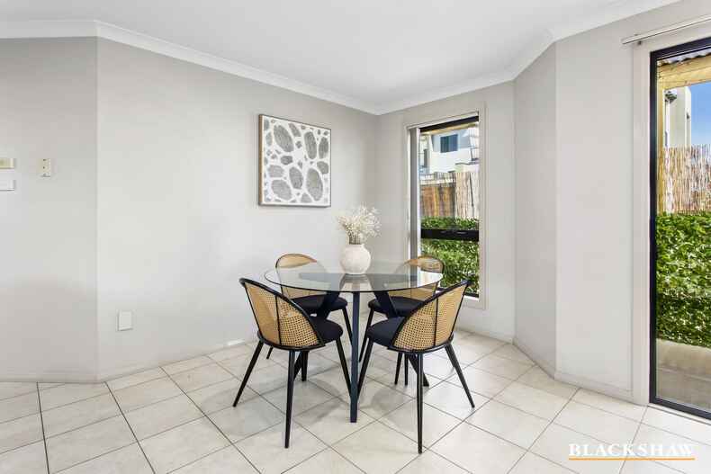 2/69 Hall Best Lane Gungahlin