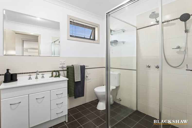 2/69 Hall Best Lane Gungahlin