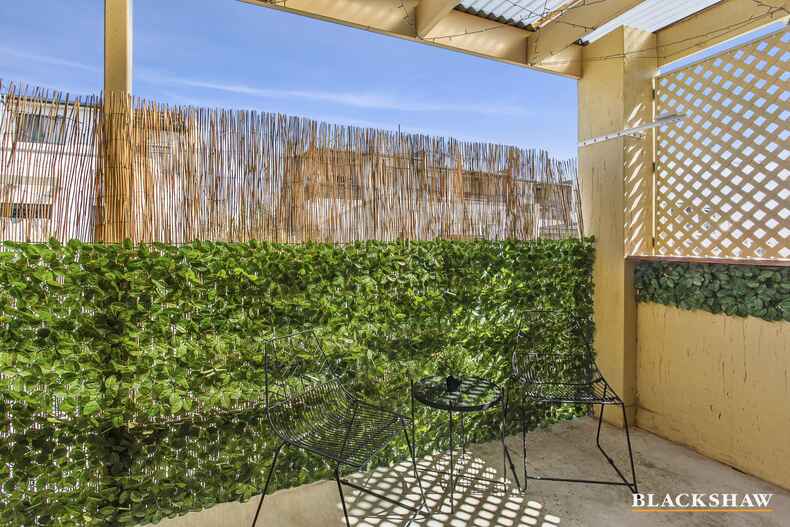 2/69 Hall Best Lane Gungahlin