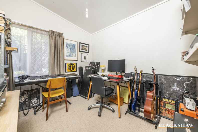 6 Arinya Street Narrabundah 6 Arinya Street Narrabundah