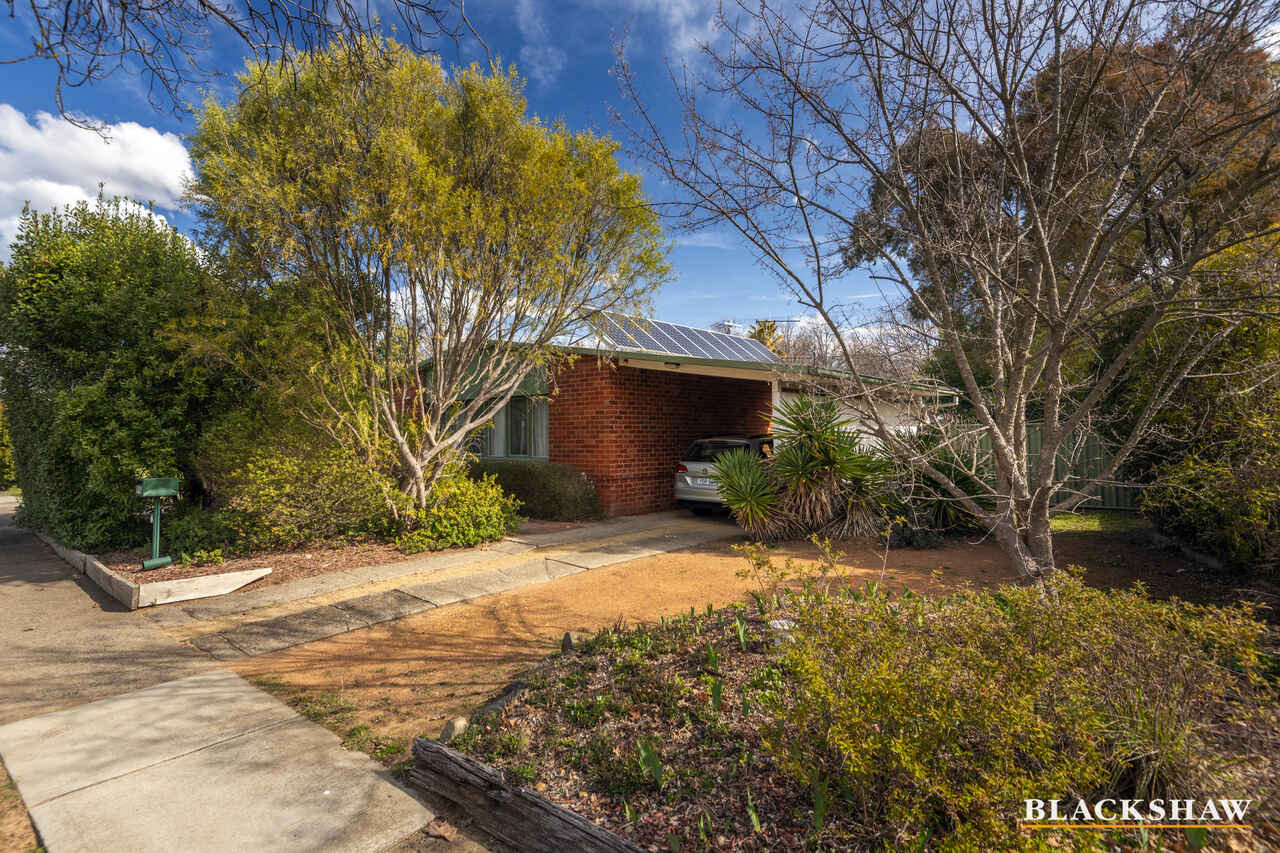 6 Arinya Street Narrabundah