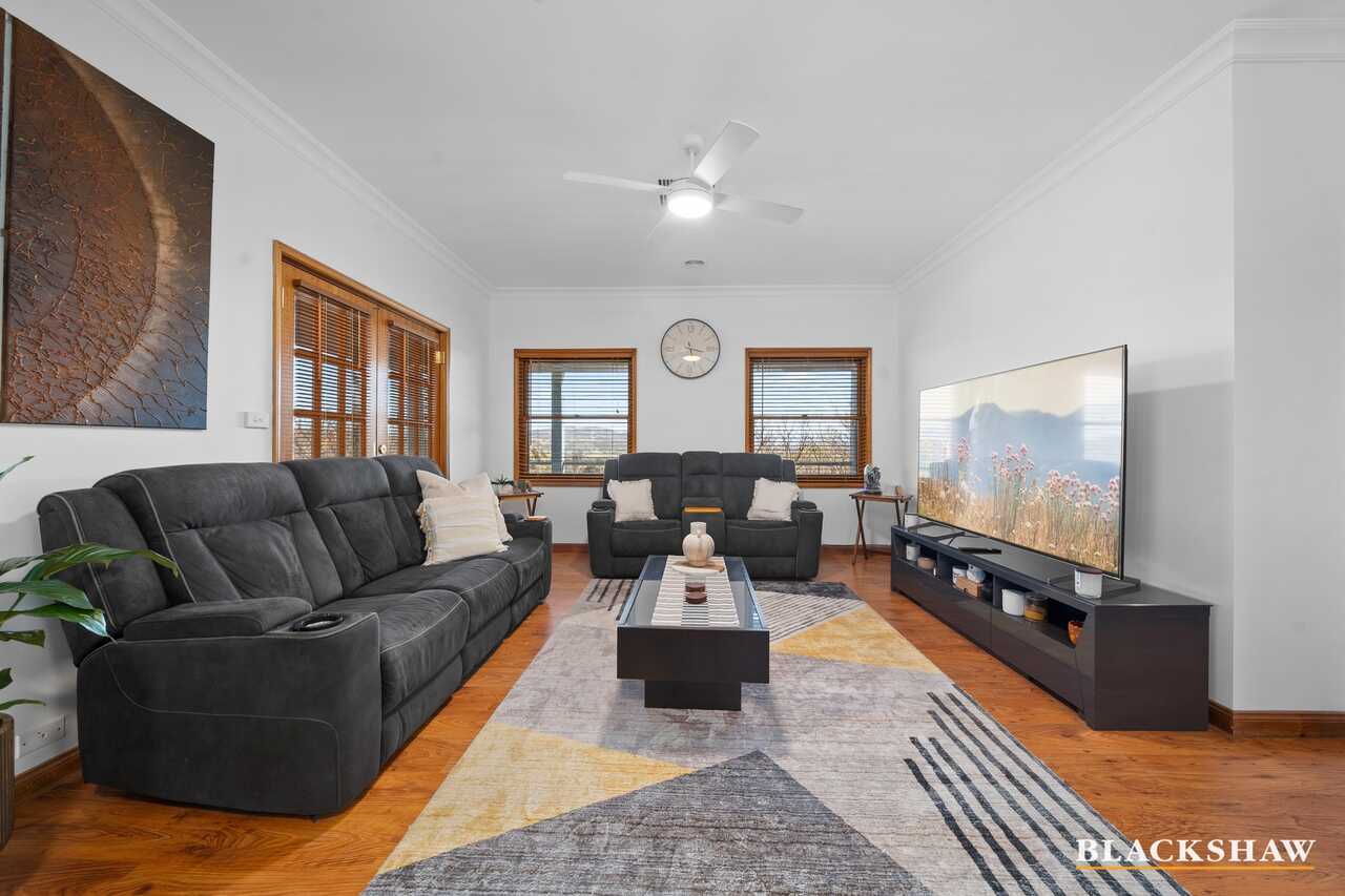 10 Kalang Place Jerrabomberra