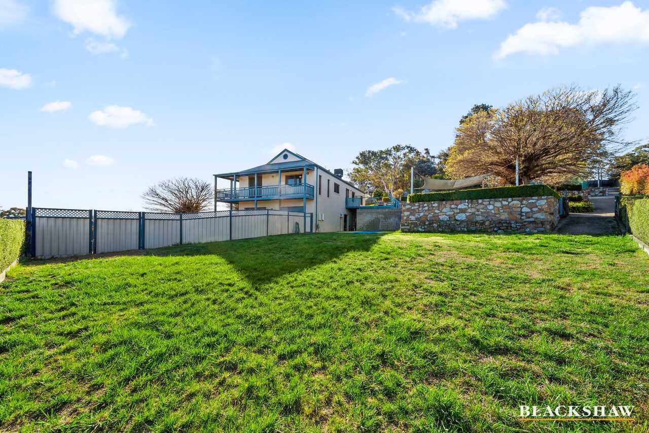 10 Kalang Place Jerrabomberra