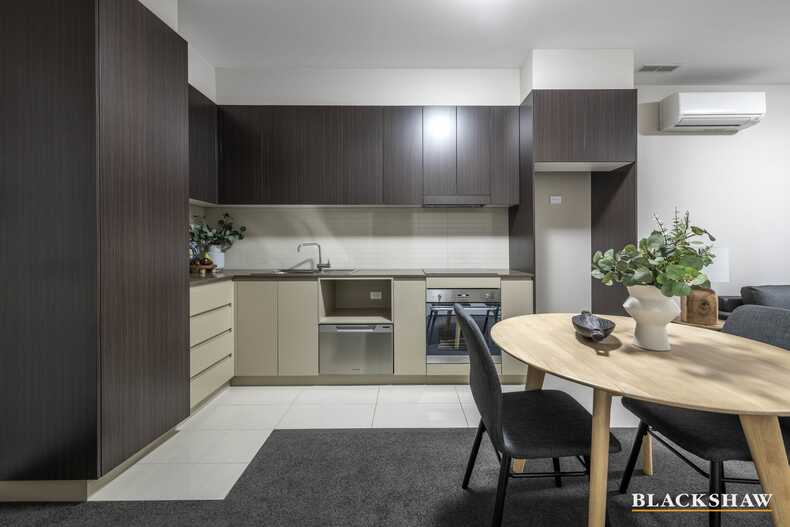 15/77 MacArthur Avenue O'Connor