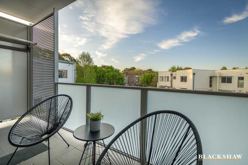 15/77 MacArthur Avenue O'Connor