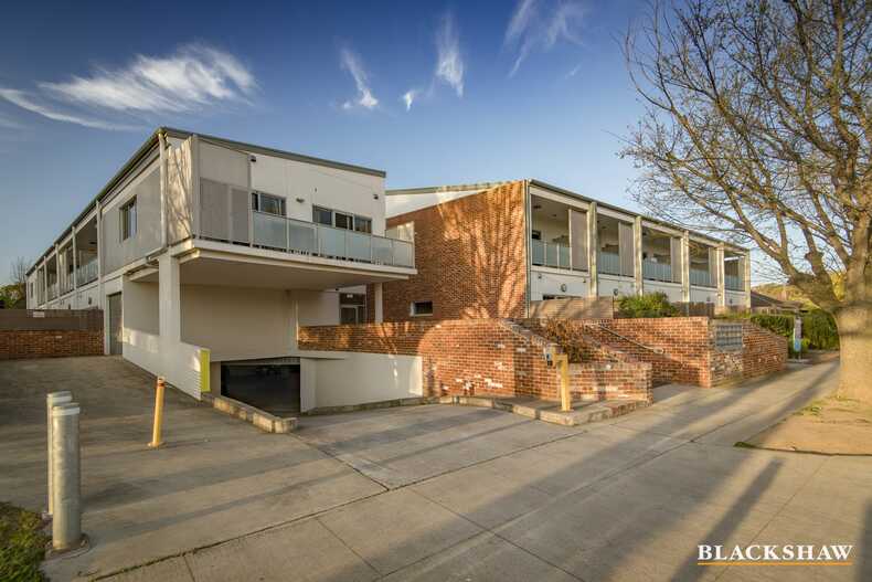 15/77 MacArthur Avenue O'Connor