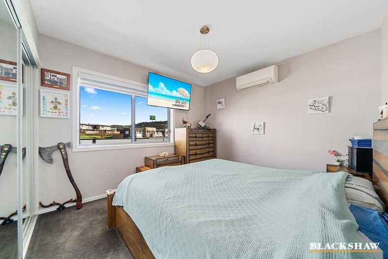 35/40 Philip Hodgins Street Wright