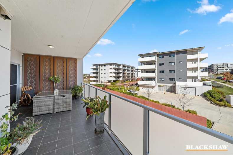 35/40 Philip Hodgins Street Wright
