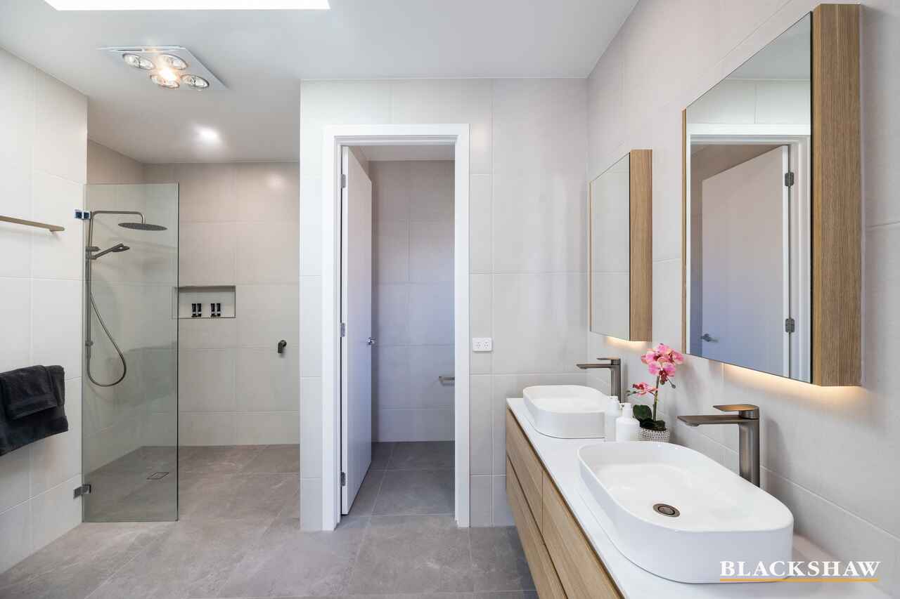 5 David Avenue Batehaven