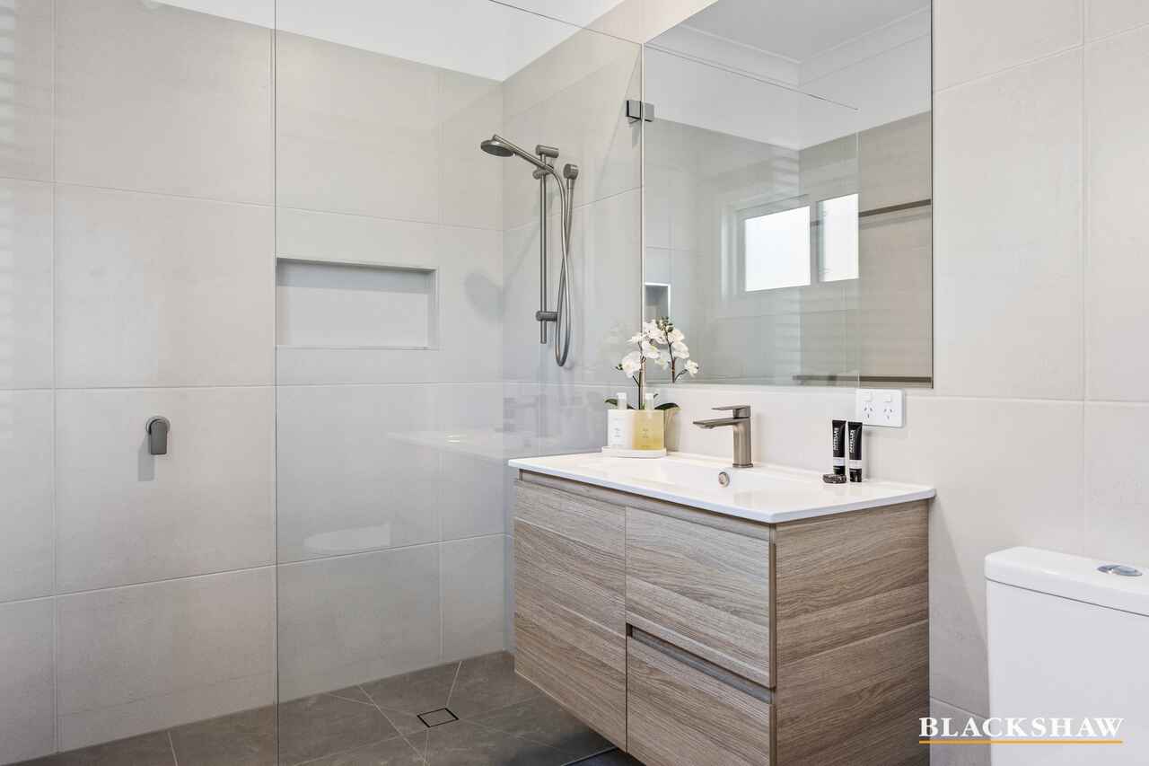 5 David Avenue Batehaven