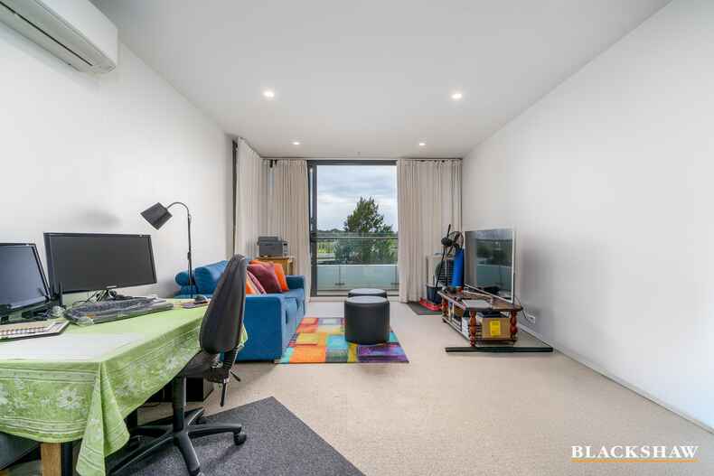 107/15 Irving Street Phillip